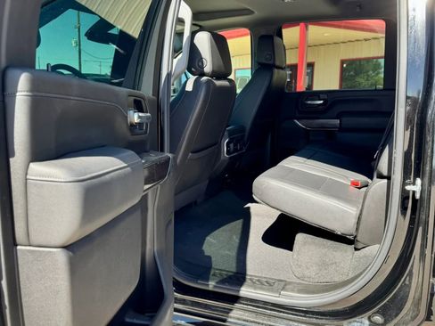 Used 2022 Chevrolet Silverado 2500 LTZ w/ LTZ Texas Edition AWD/4WD image 17