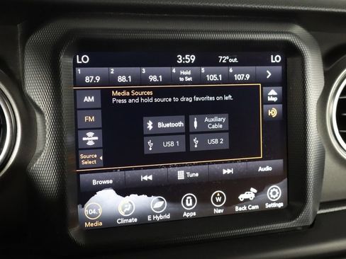 Used 2023 Jeep Wrangler Unlimited Rubicon 4xe w/ Cold Weather Group AWD/4WD image 29