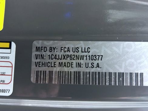 Used 2022 Jeep Wrangler Unlimited Sahara w/ Cold Weather Group image 25