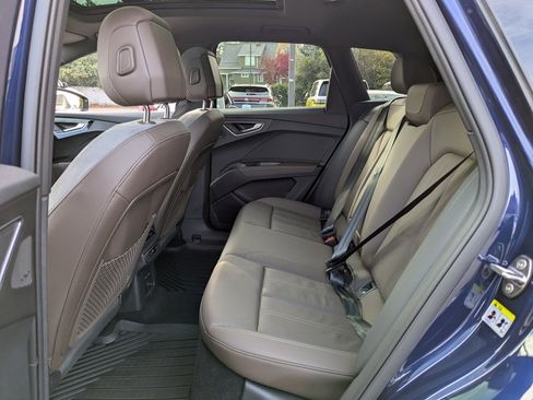 Used 2023 Audi Q4 e-tron Prestige w/ 20" Wheel Package image 28