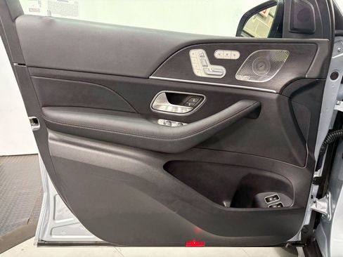 Certified 2025 Mercedes-Benz GLE 450e 4MATIC image 5