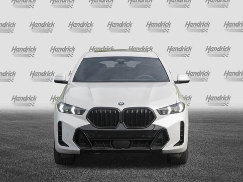 Certified 2025 BMW X6 xDrive40i w/ Climate Comfort Package image 3