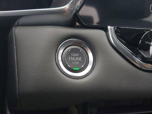 New 2025 GMC Canyon Elevation w/ Convenience Package image 33