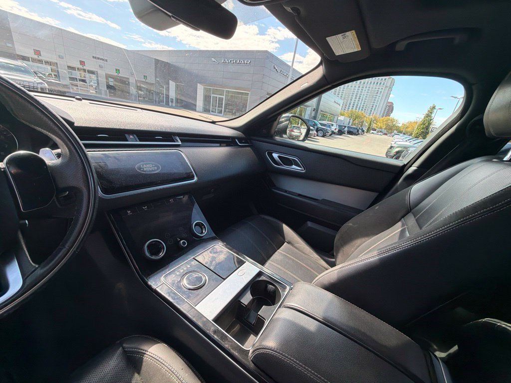 Used 2020 Land Rover Range Rover Velar R-Dynamic S AWD/4WD image 15