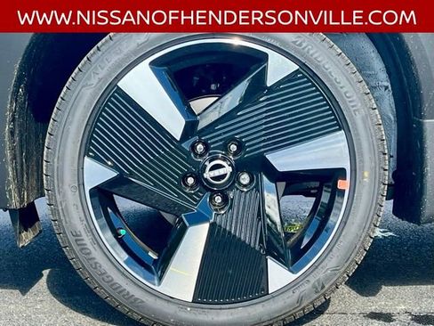 New 2026 Nissan Kicks SR w/ Cold Weather Package image 20