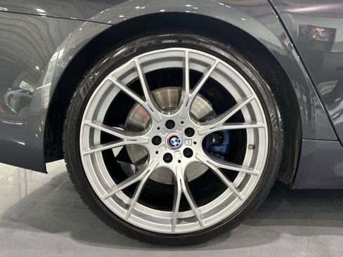 Used 2019 BMW M550i xDrive w/ Premium Package AWD/4WD image 76