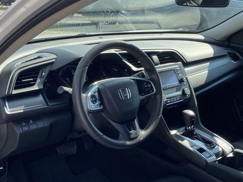 Used 2020 Honda Civic LX image 10