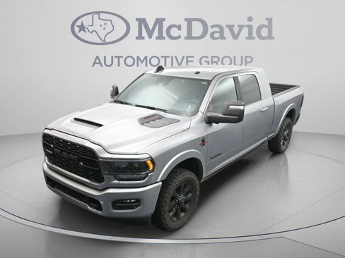 Used 2023 RAM 2500 Limited AWD/4WD image 37
