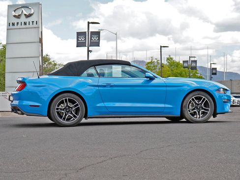 Used 2023 Ford Mustang Premium RWD image 12