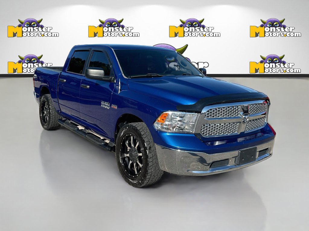 Used 2017 RAM 1500 Classic SLT AWD/4WD image 3