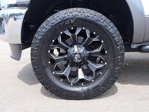 Used 2014 Ford F250 Lariat w/ Lariat Ultimate Package AWD/4WD image 16