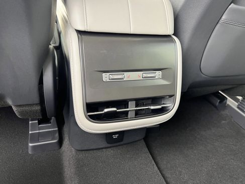 New 2026 Lincoln Nautilus Premier w/ Equipment Group 102A AWD/4WD image 27