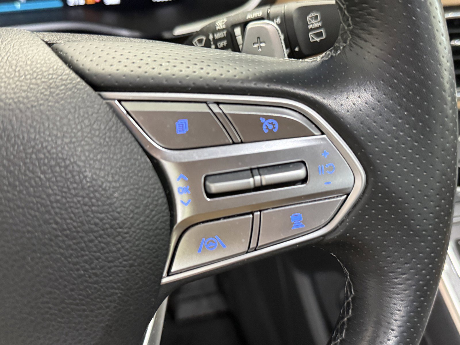 Used 2023 Hyundai Santa Fe Calligraphy AWD/4WD image 26