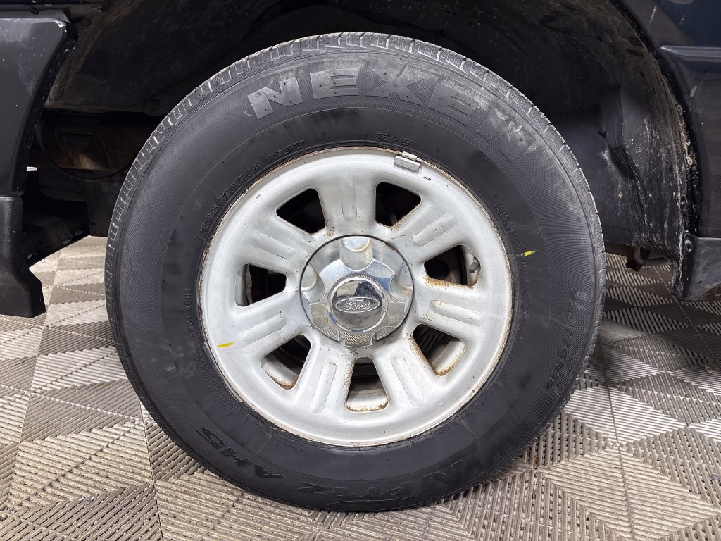 Used 2009 Ford Ranger XLT RWD image 12