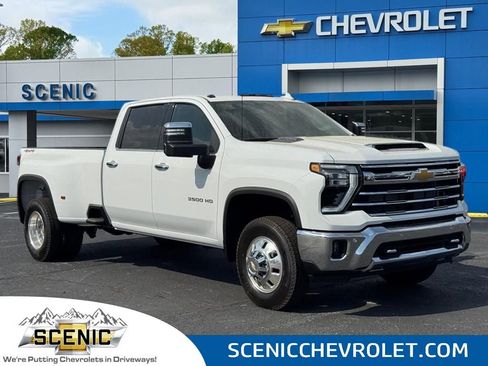 New 2026 Chevrolet Silverado 3500 LTZ w/ LTZ Plus Package AWD/4WD image 1