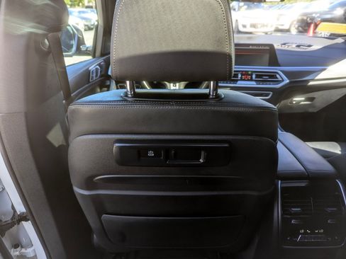 Used 2023 BMW X6 M50i w/ Executive Package image 42