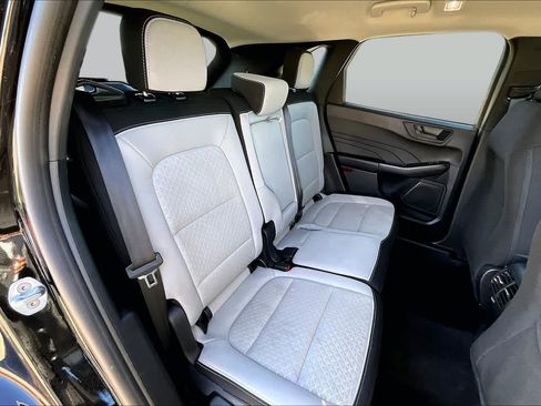 Used 2025 Ford Escape Active AWD/4WD image 35