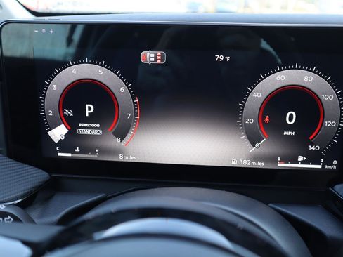 New 2026 Nissan Kicks SR w/ SR Premium Package FWD image 23