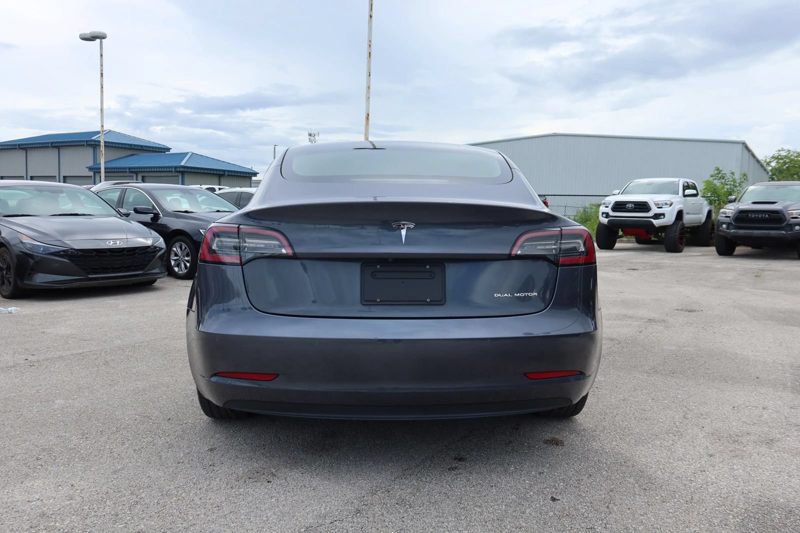 Used 2021 Tesla Model 3 Long Range AWD/4WD image 3