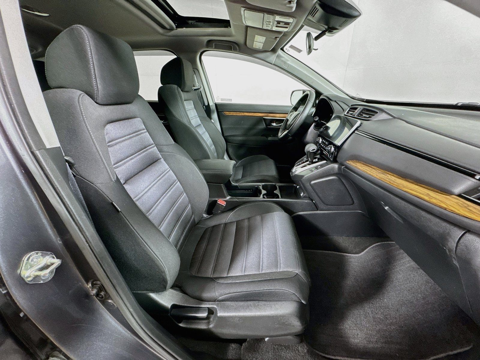 Used 2020 Honda CR-V EX image 24