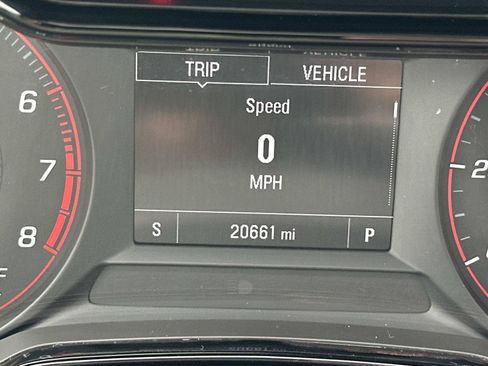 Certified 2024 Chevrolet Trax RS w/ Driver Confidence Package FWD image 20