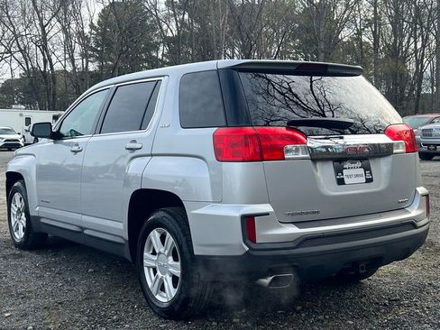 Used 2016 GMC Terrain SLE AWD/4WD image 3