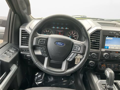Used 2018 Ford F150 XLT w/ Equipment Group 302A Luxury AWD/4WD image 12