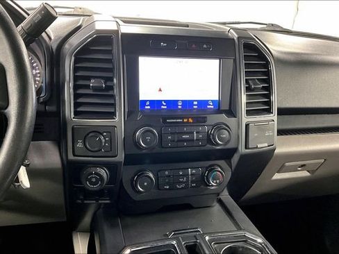 Used 2020 Ford F150 XLT w/ Equipment Group 302A Luxury AWD/4WD image 4