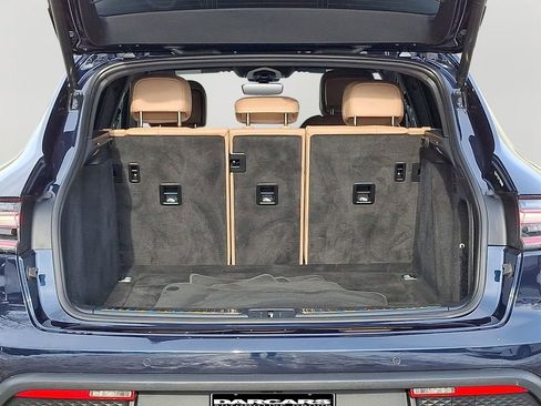 Used 2023 Porsche Macan S image 30