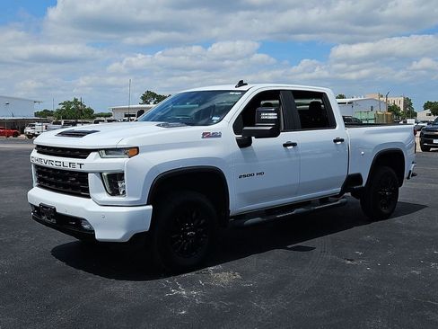 Certified 2022 Chevrolet Silverado 2500 LT w/ Z71 Sport Edition AWD/4WD image 2