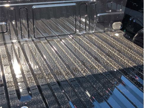 New 2025 Ford F150 Lariat w/ Equipment Group 501A Mid image 17