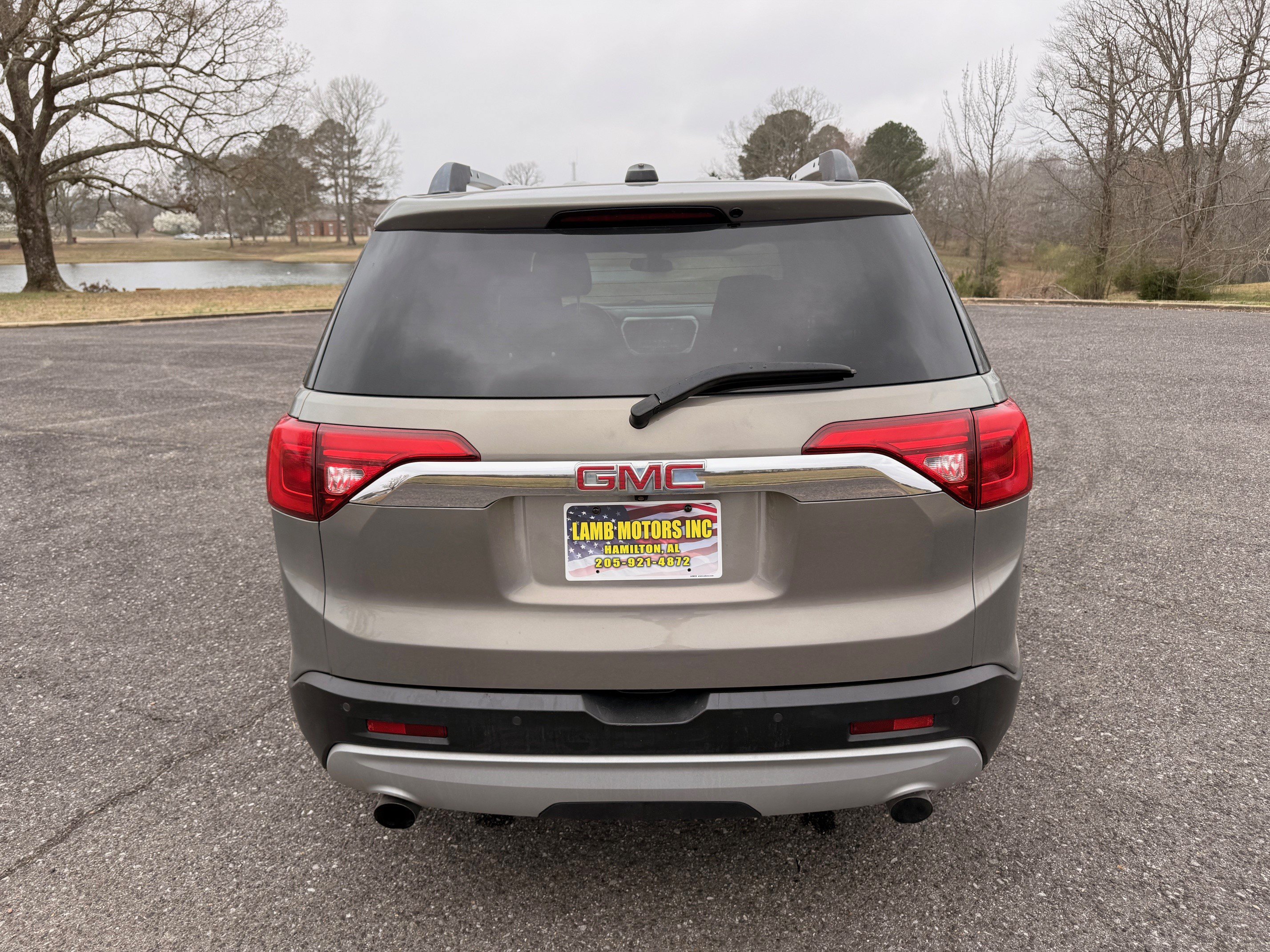 Used 2019 GMC Acadia SLE w/ Driver Alert Package I AWD/4WD image 4