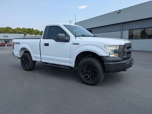 Used 2017 Ford F150 XL w/ Trailer Tow Package AWD/4WD image 2