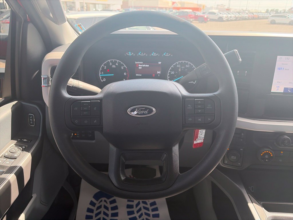 Used 2026 Ford F250 XLT w/ FX4 Off-Road Package AWD/4WD image 15