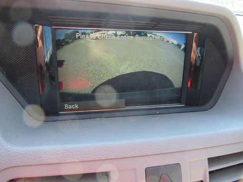 Used 2012 Mercedes-Benz E 350 Cabriolet image 27