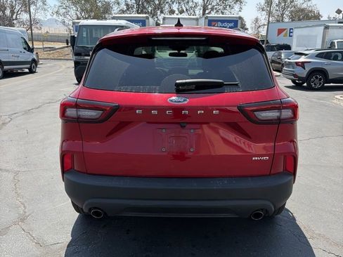 Used 2025 Ford Escape ST-Line image 7