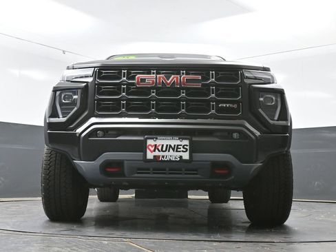 Used 2025 GMC Canyon AT4 w/ Nightfall Edition AWD/4WD image 53