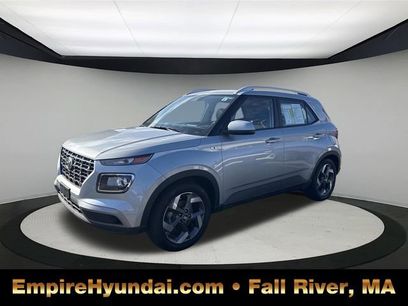 Used 2023 Hyundai Venue SEL w/ Cargo Package