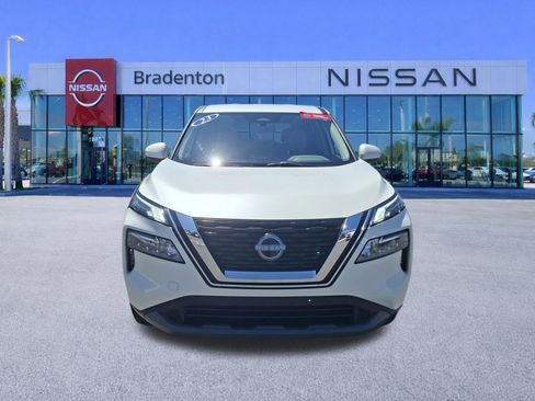 Certified 2023 Nissan Rogue SV image 2