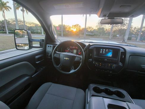 Used 2017 Chevrolet Silverado 3500 W/T image 19