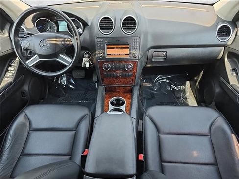 Used 2011 Mercedes-Benz ML 350 4MATIC image 9