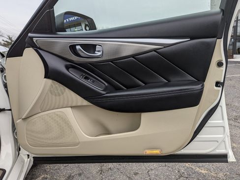 Used 2015 INFINITI Q50 Premium w/ Navigation Package image 26