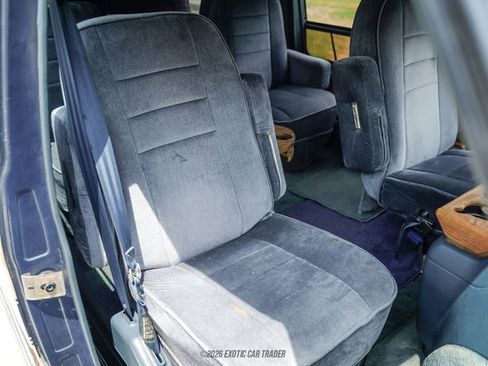 Used 1988 Chevrolet G20 RWD image 38
