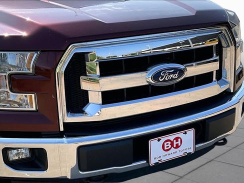 Used 2015 Ford F150 XLT AWD/4WD image 29