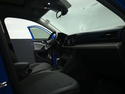 Used 2022 Volkswagen Taos SE image 62
