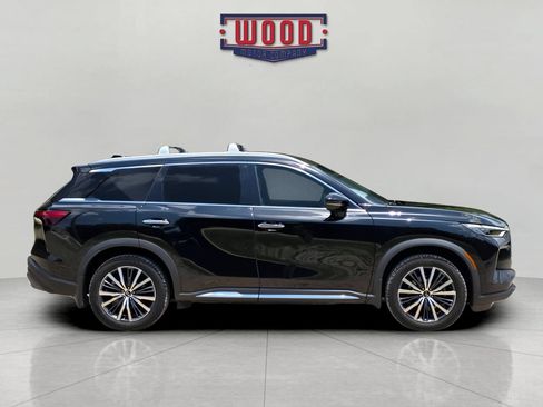 Used 2023 INFINITI QX60 Sensory w/ Vision Package AWD/4WD image 2