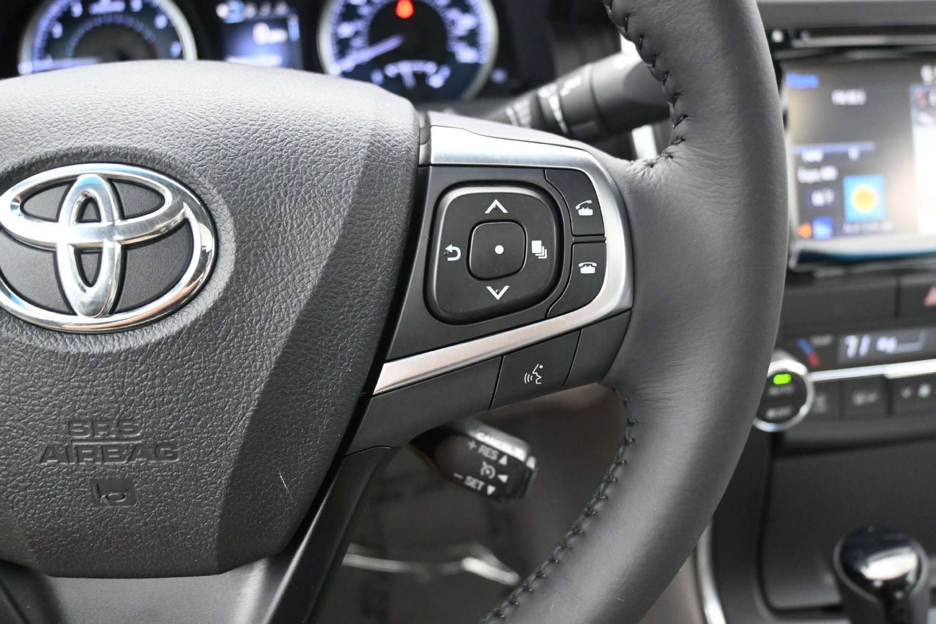 Used 2015 Toyota Camry XLE FWD image 20
