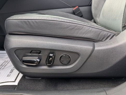 Certified 2023 Lexus RX 350 AWD w/ Accessory Package image 10