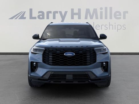 New 2025 Ford Explorer ST-Line w/ Premium Package image 6