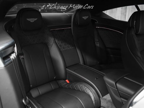 Used 2020 Bentley Continental GT V8 image 27